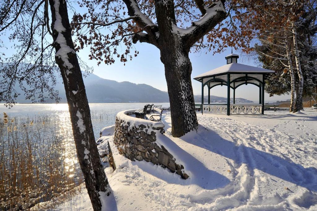 Ferienparadies Gutounik Portschach am Woerthersee Exterior photo